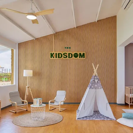 索尔米兰企鹅酒店 酒店 3*