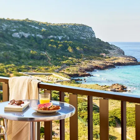 索尔米兰企鹅酒店 3* 苏昂博