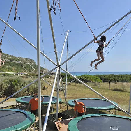 索尔米兰企鹅酒店 3* 苏昂博