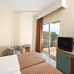 Sol By Melia Milanos Pingueinos 3* Son Bou