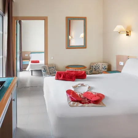 Hotel Sol By Melia Milanos Pingueinos